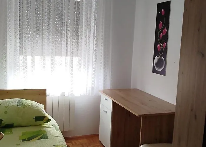 Pri Stari Murvi Apartment Vogrsko
